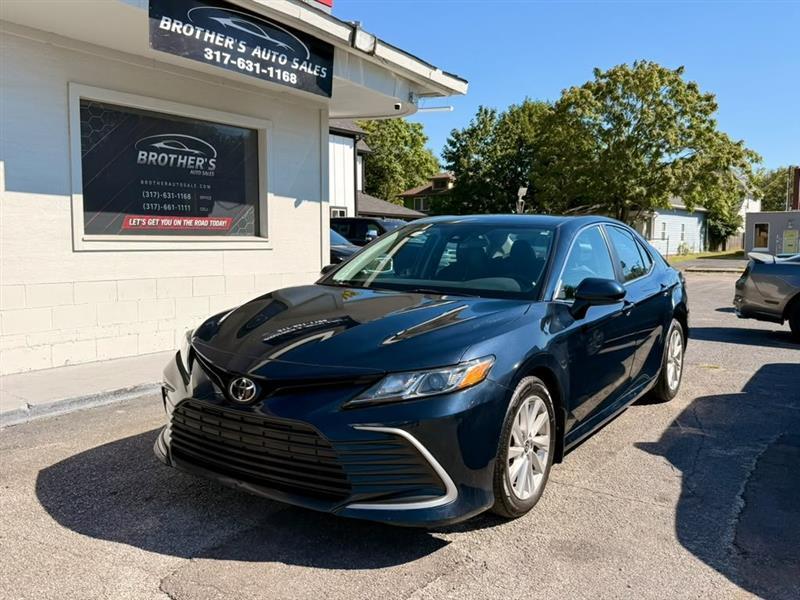 Toyota Camry LE AWD 2021