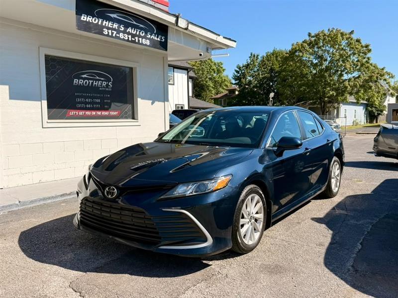 Toyota Camry LE AWD 2021