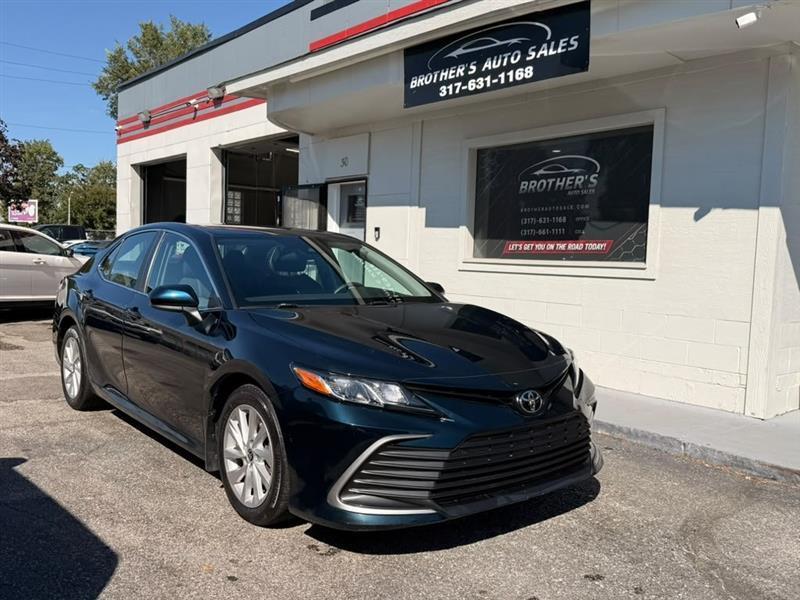Toyota Camry LE AWD 2021