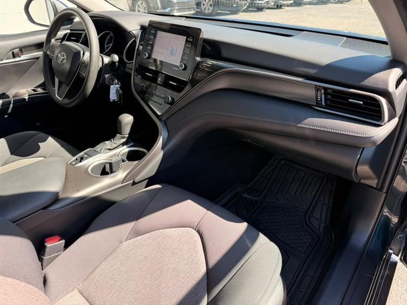 Toyota Camry LE AWD 2021