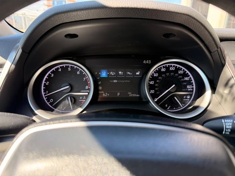 Toyota Camry LE AWD 2021