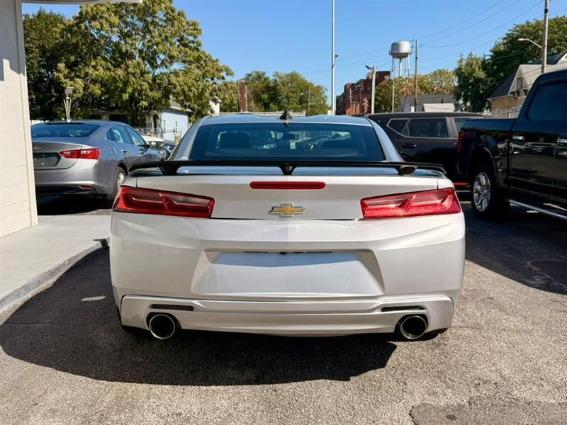 Chevrolet Camaro 1LT Coupe 8A 2018