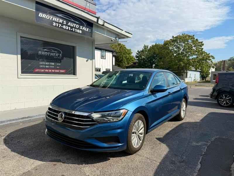 Volkswagen Jetta 1.4T S 8A 2020
