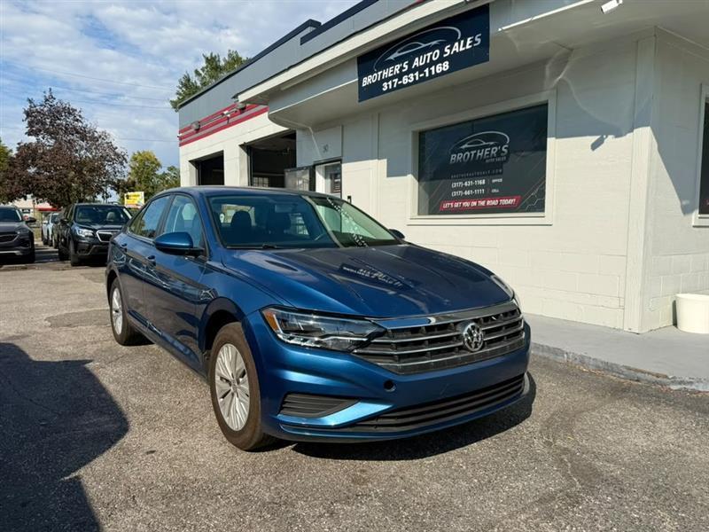 Volkswagen Jetta 1.4T S 8A 2020