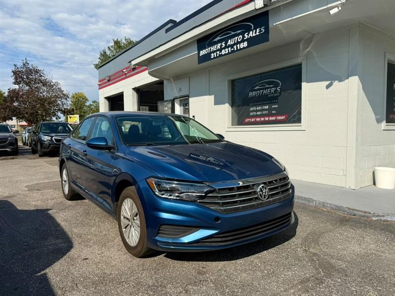 Volkswagen Jetta 1.4T S 8A 2020