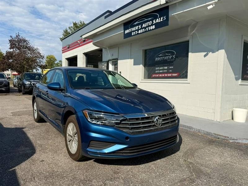 Volkswagen Jetta 1.4T S 8A 2020