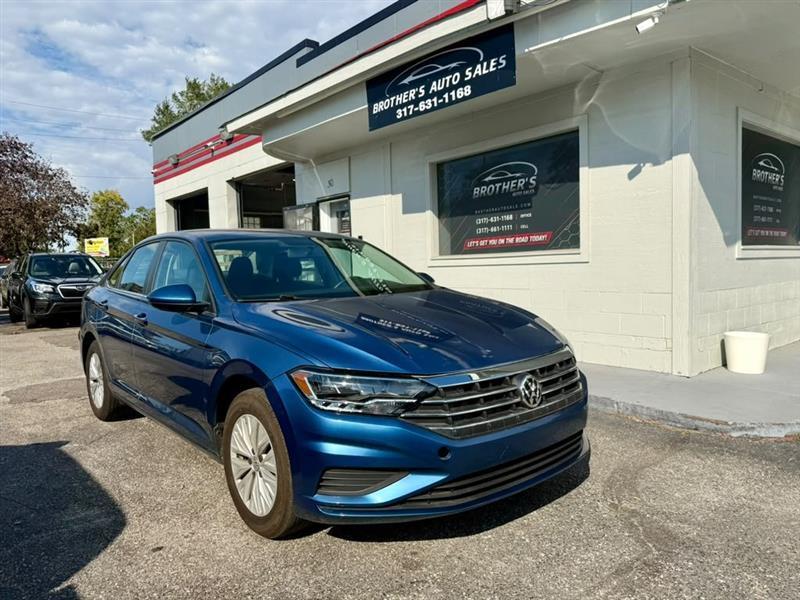 Volkswagen Jetta 1.4T S 8A 2020
