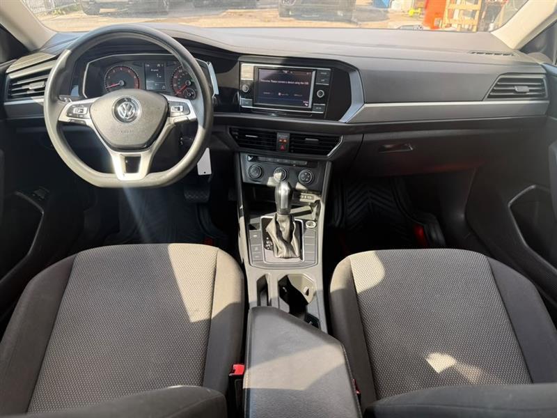 Volkswagen Jetta 1.4T S 8A 2020
