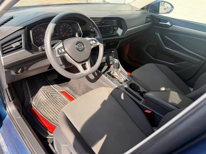Volkswagen Jetta 1.4T S 8A 2020