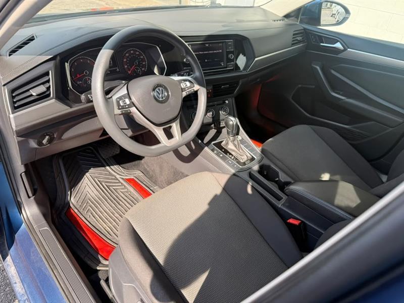 Volkswagen Jetta 1.4T S 8A 2020