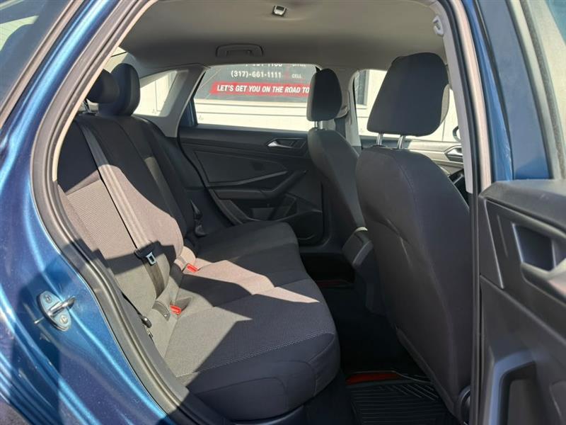 Volkswagen Jetta 1.4T S 8A 2020