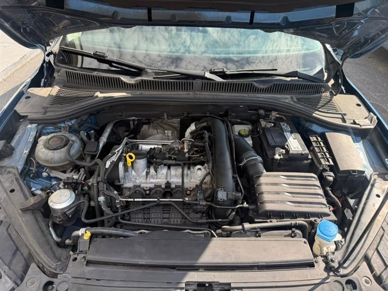 Volkswagen Jetta 1.4T S 8A 2020