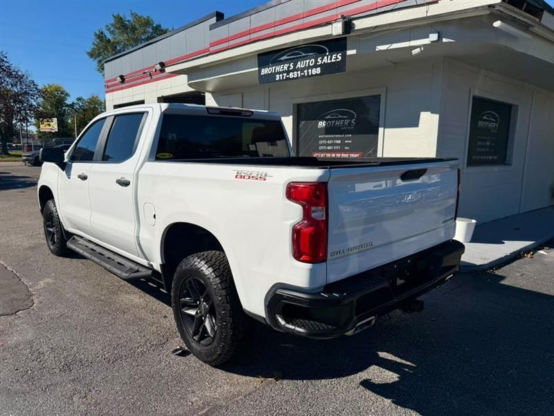 Chevrolet Silverado 1500 Custom Trail Boss Crew Cab Long Box 4WD 2021
