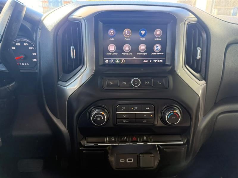 Chevrolet Silverado 1500 Custom Trail Boss Crew Cab Long Box 4WD 2021