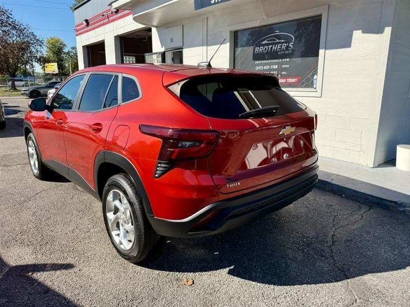 Chevrolet Trax LS 2024