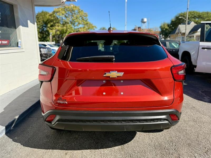 Chevrolet Trax LS 2024