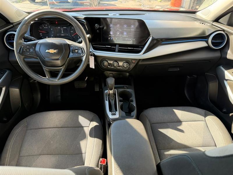 Chevrolet Trax LS 2024