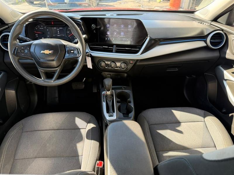 Chevrolet Trax LS 2024