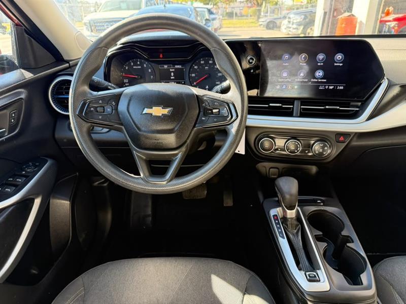 Chevrolet Trax LS 2024