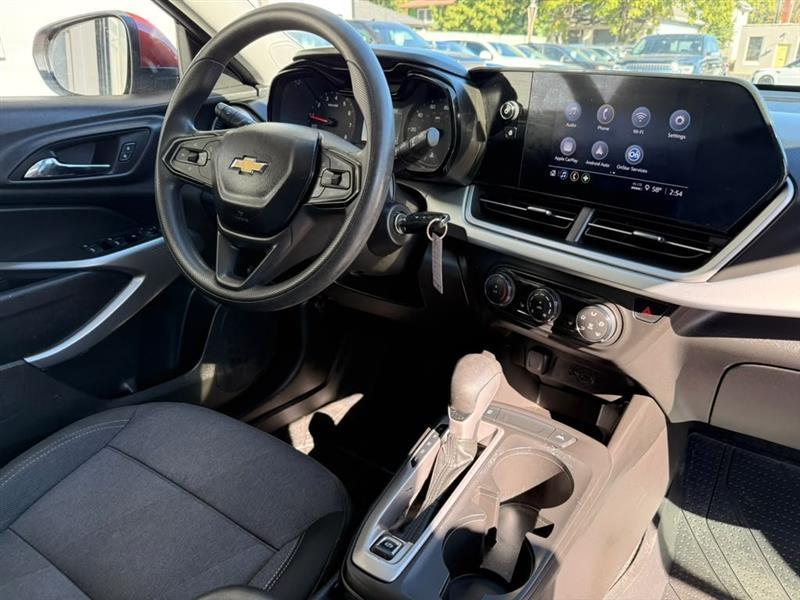Chevrolet Trax LS 2024
