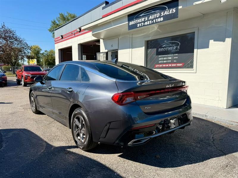 Kia K5 LXS 2022