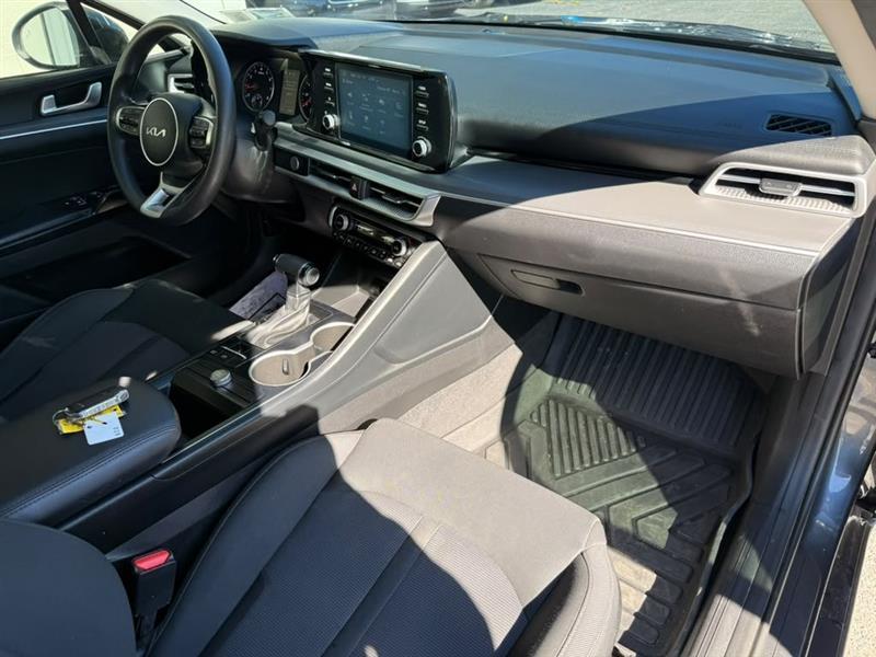 Kia K5 LXS 2022
