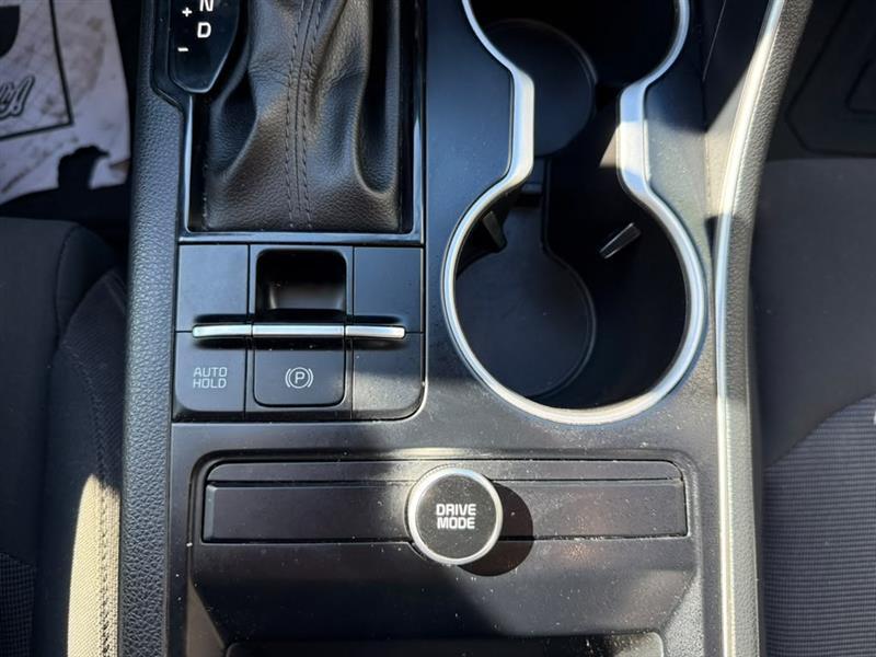 Kia K5 LXS 2022