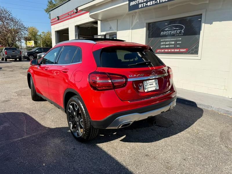 Mercedes-Benz GLA-Class GLA250 4MATIC 2019