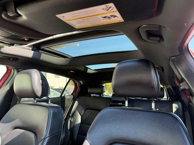 Mercedes-Benz GLA-Class GLA250 4MATIC 2019
