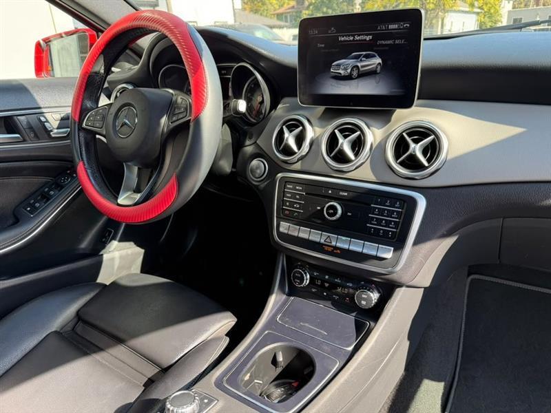 Mercedes-Benz GLA-Class GLA250 4MATIC 2019