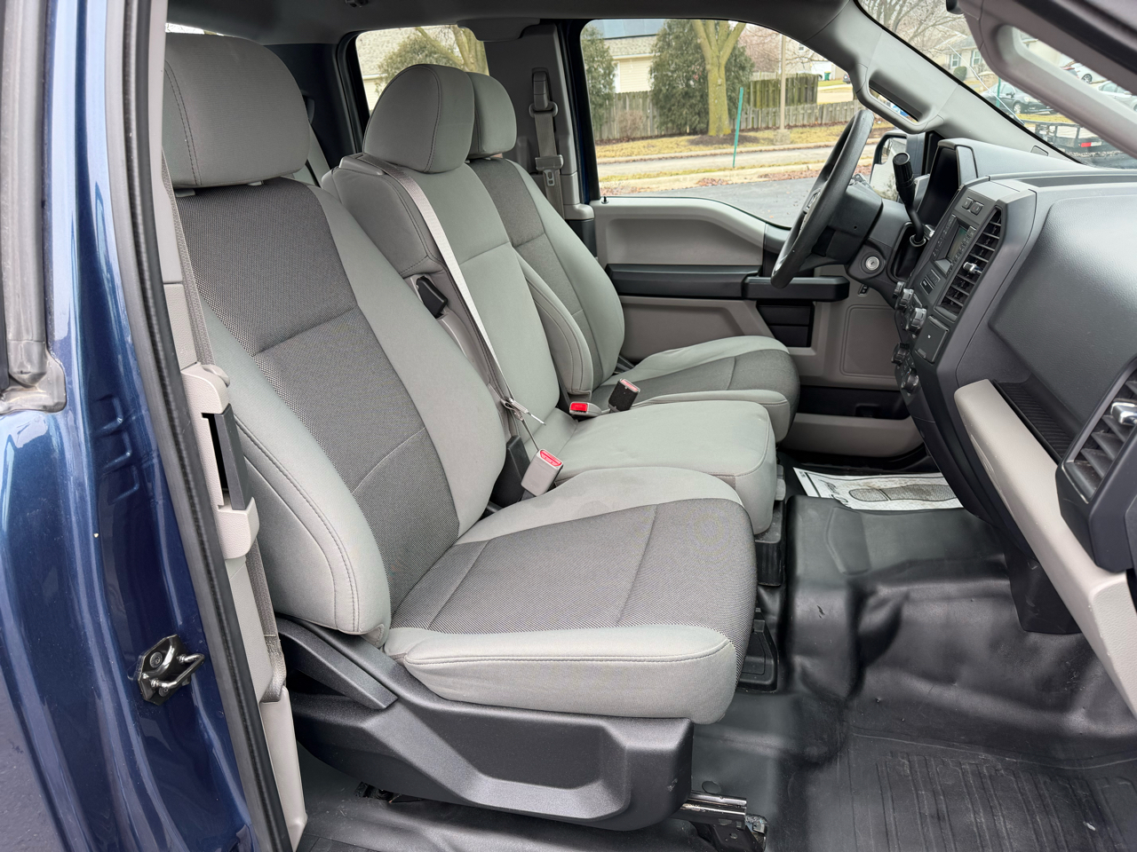 Ford F-150 XL 4WD SuperCab 6.5' Box 2017