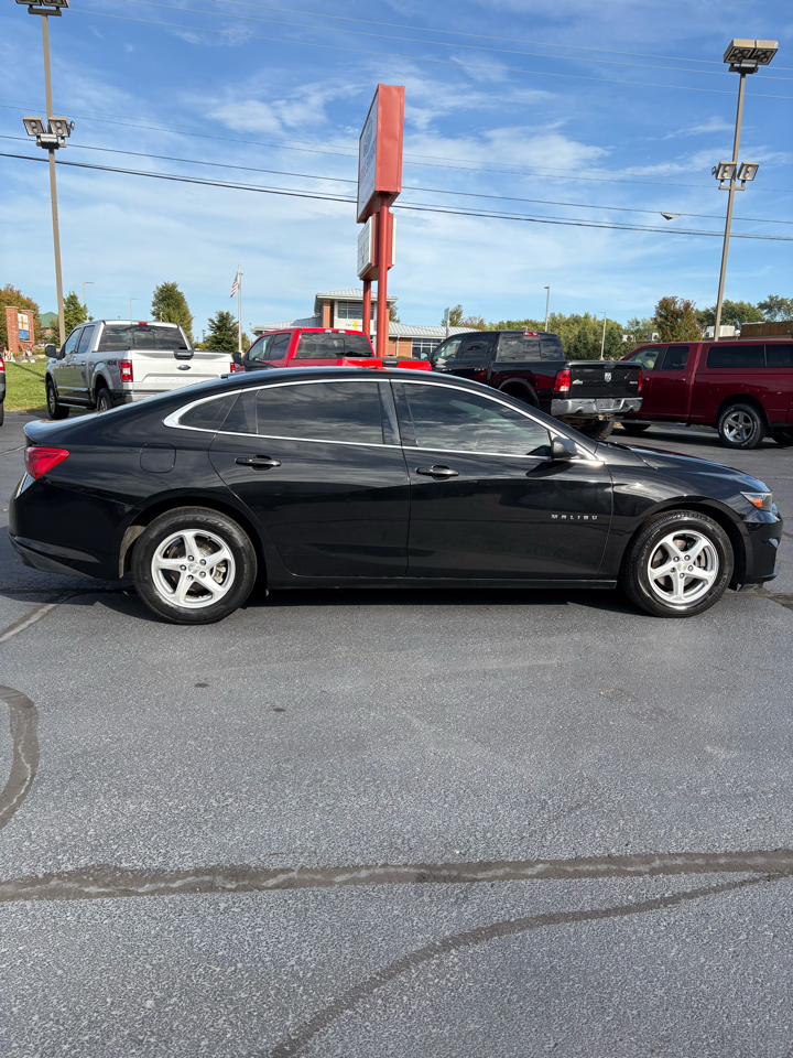 Chevrolet Malibu LS 2017 Chevrolet Malibu LS 2017