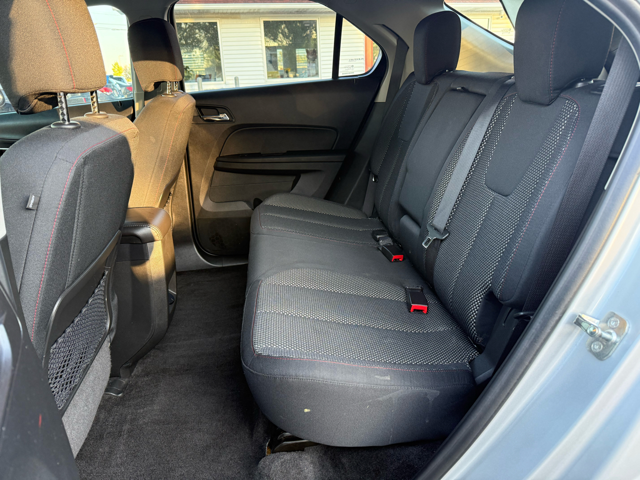 2016 Chevrolet Equinox LT photo 9