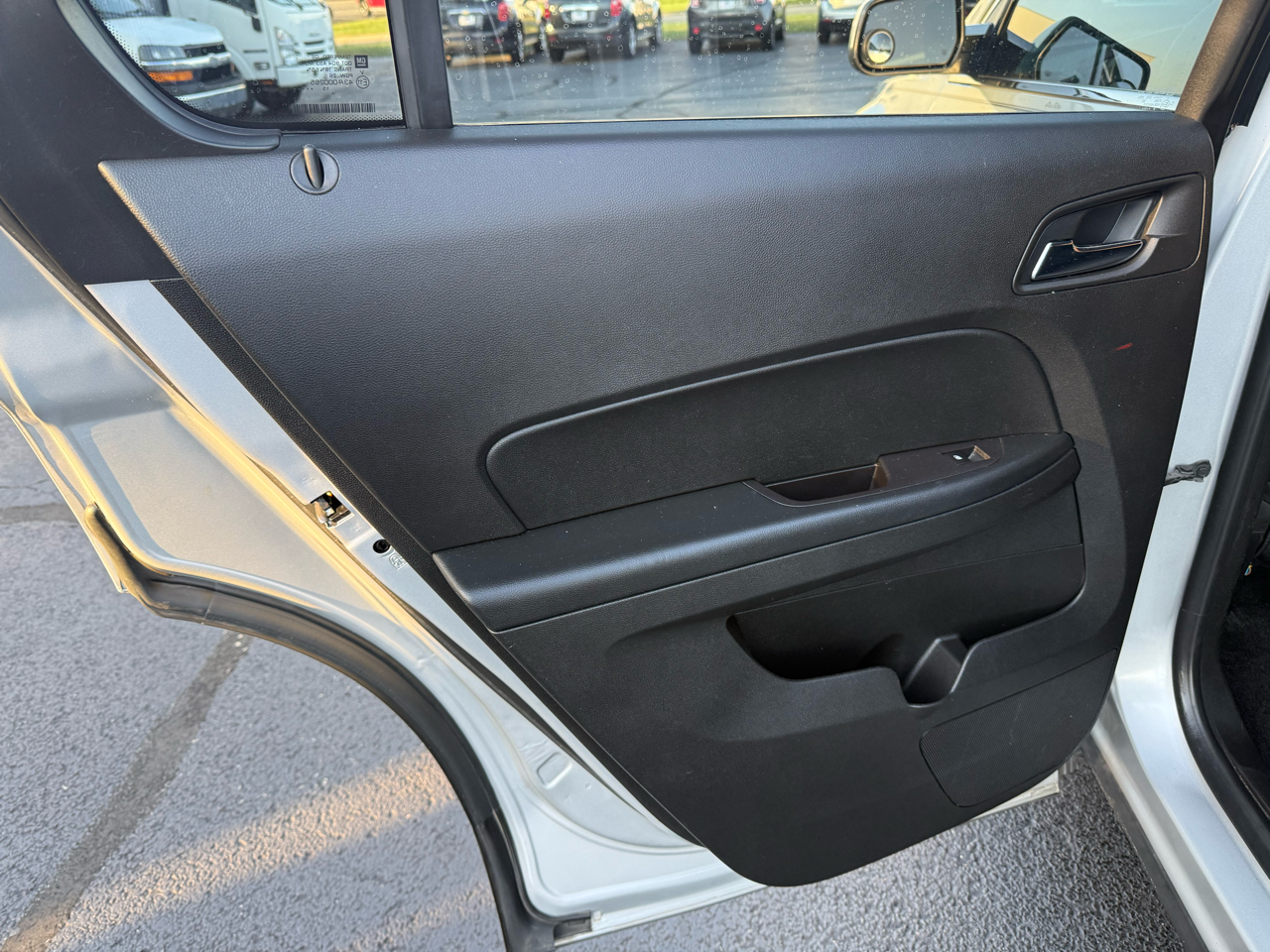 2016 Chevrolet Equinox LT photo 10