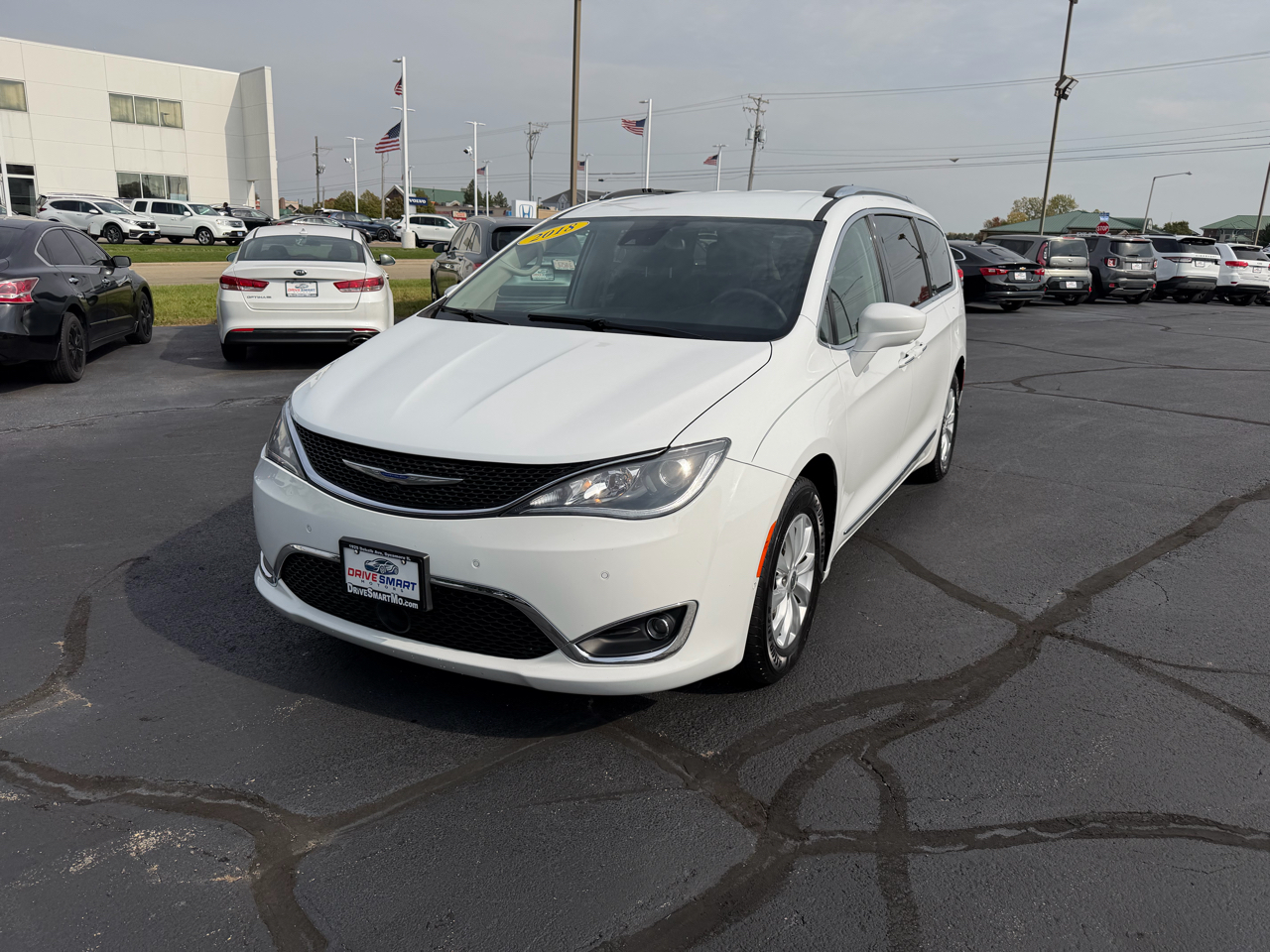 2018 Chrysler Pacifica Touring-L