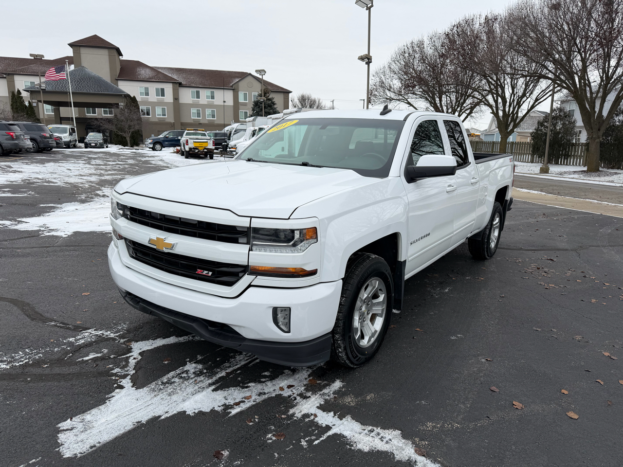 2017 Chevrolet Silverado 1500 LT's photo