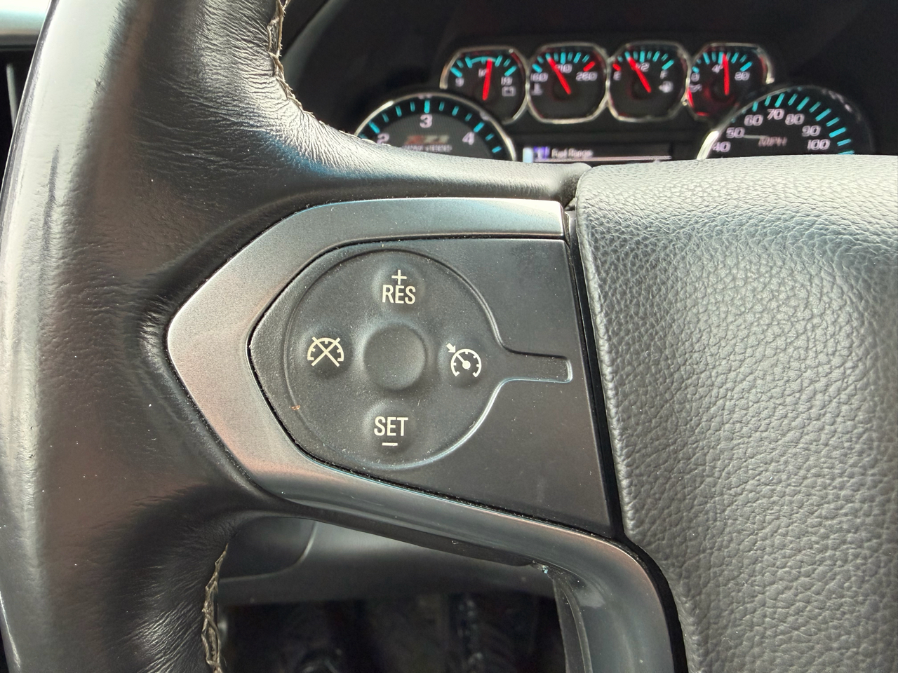 Chevrolet Silverado 1500 LT Double Cab 4WD 2017