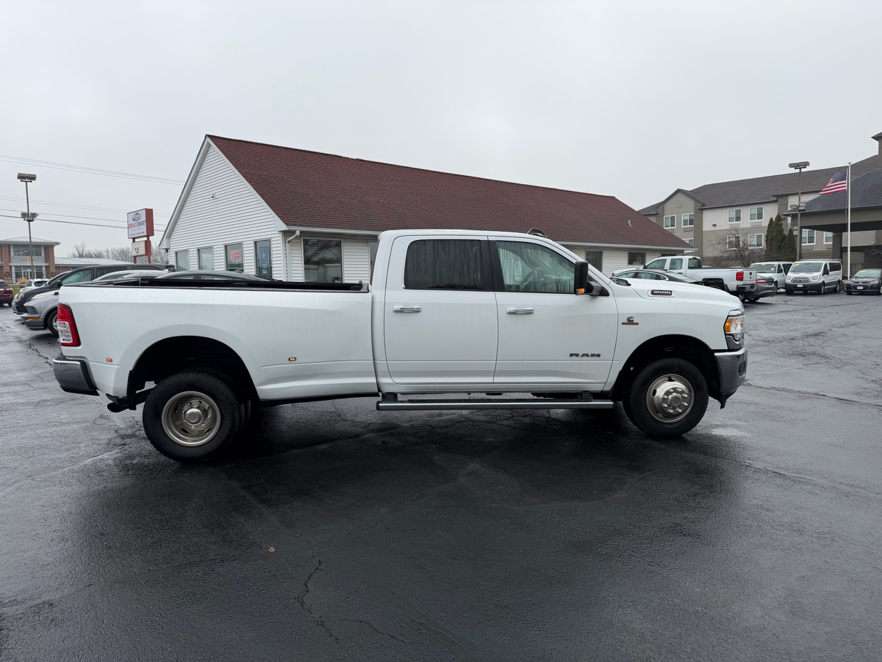 RAM 3500 Big Horn Crew Cab LWB 4WD DRW 2019