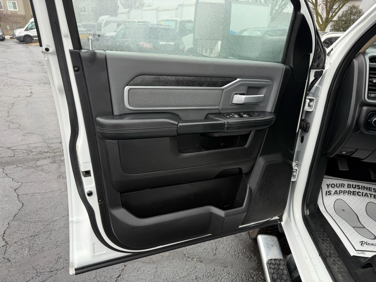 RAM 3500 Big Horn Crew Cab LWB 4WD DRW 2019