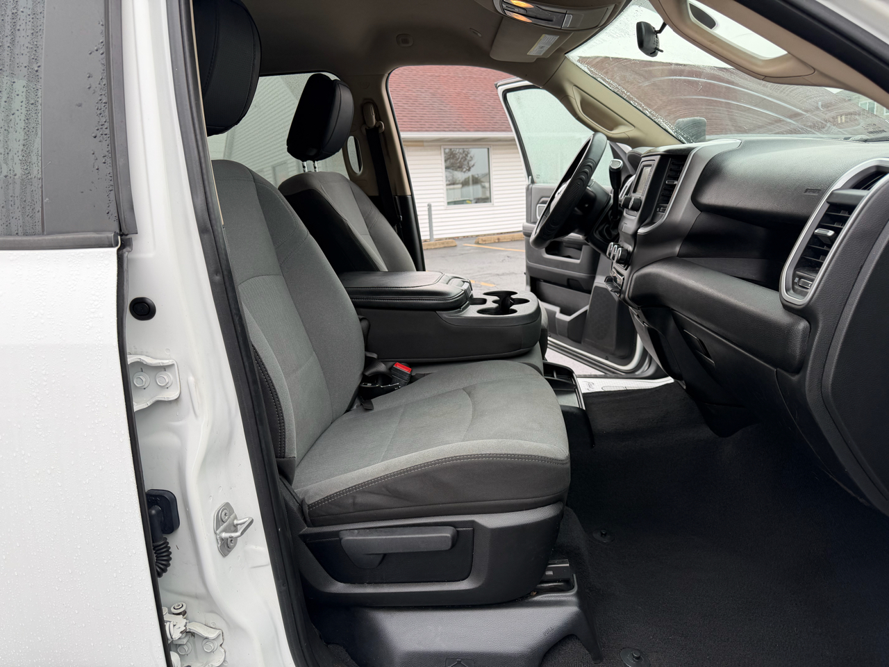 RAM 3500 Big Horn Crew Cab LWB 4WD DRW 2019