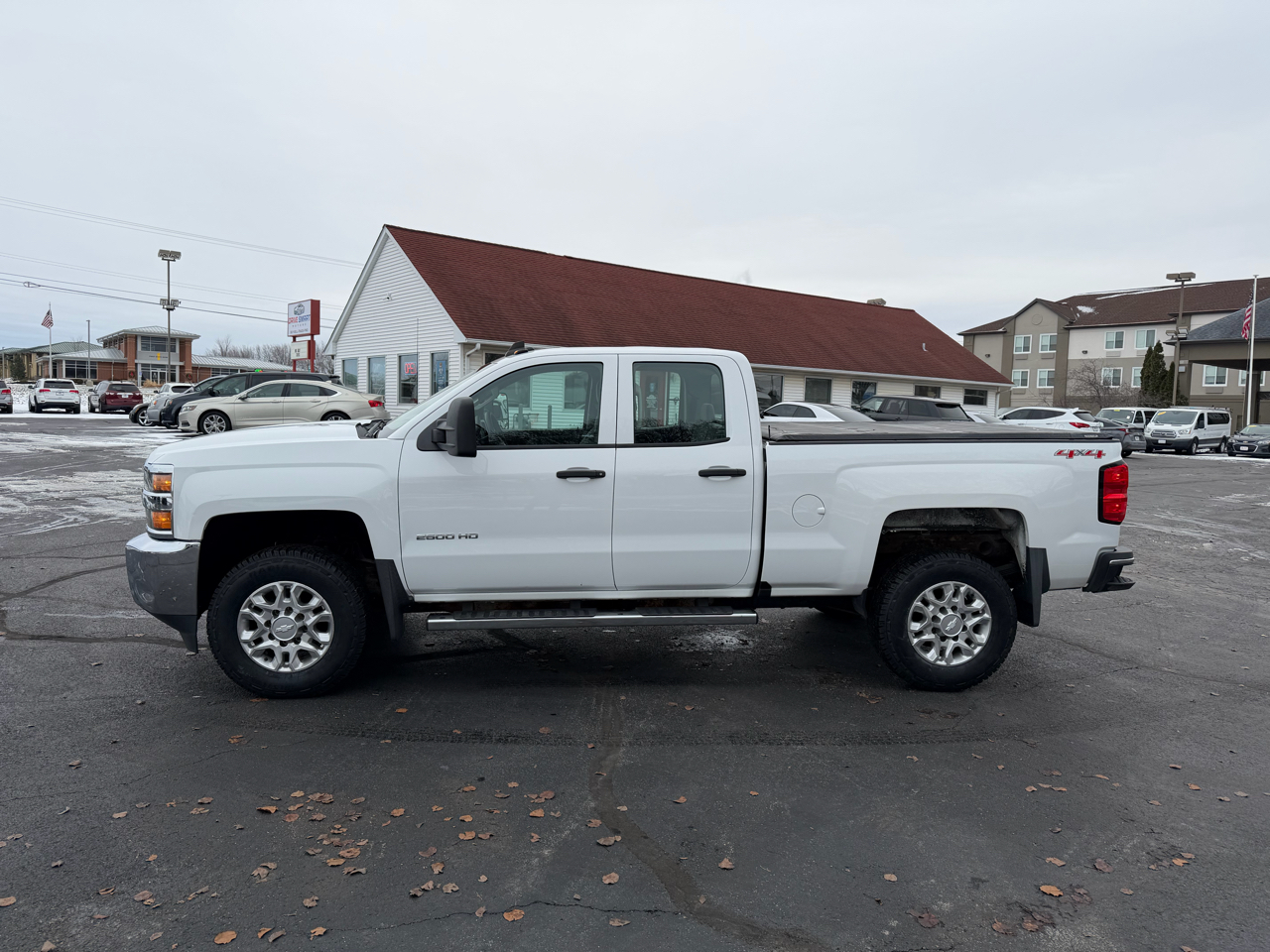 Chevrolet Silverado 2500HD Work Truck Double Cab 4WD 2017
