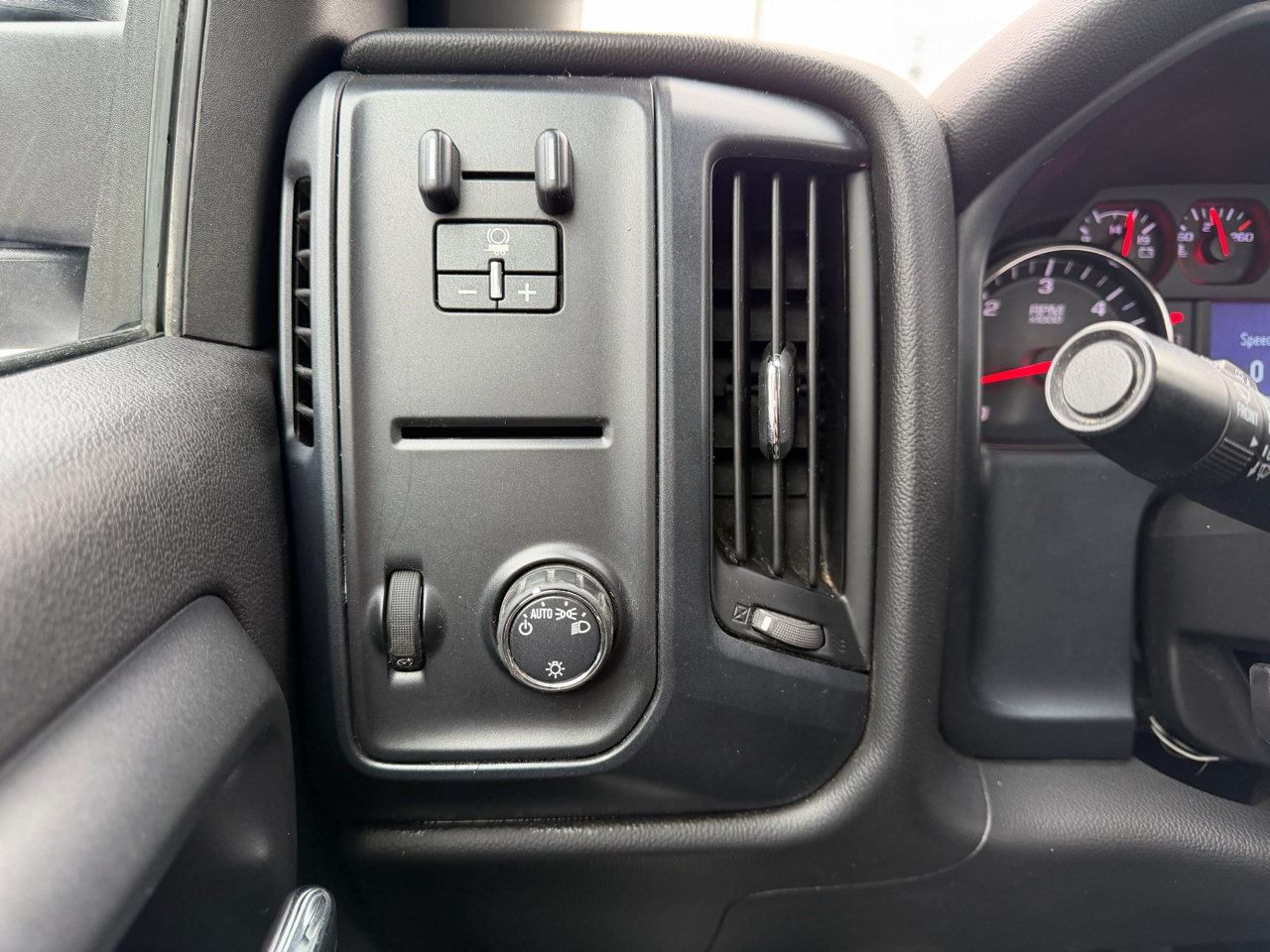 Chevrolet Silverado 2500HD Work Truck Double Cab 4WD 2017