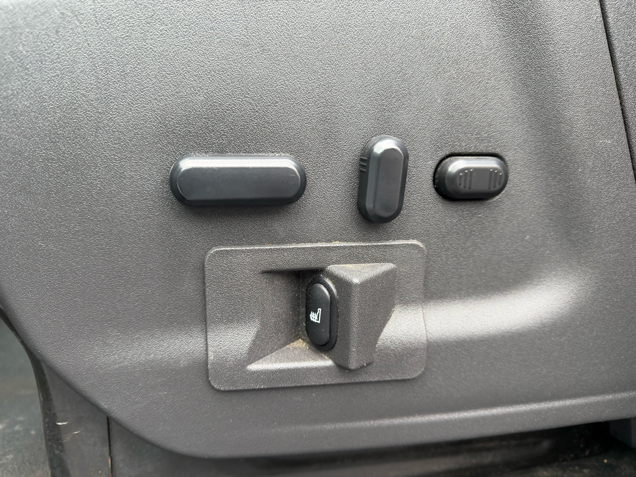 Ford Transit 250 Van Low Roof 60/40 Pass.130-in. WB 2017