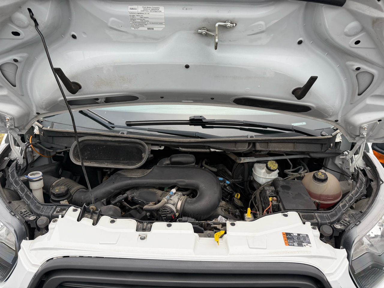 Ford Transit 250 Van Low Roof 60/40 Pass.130-in. WB 2017