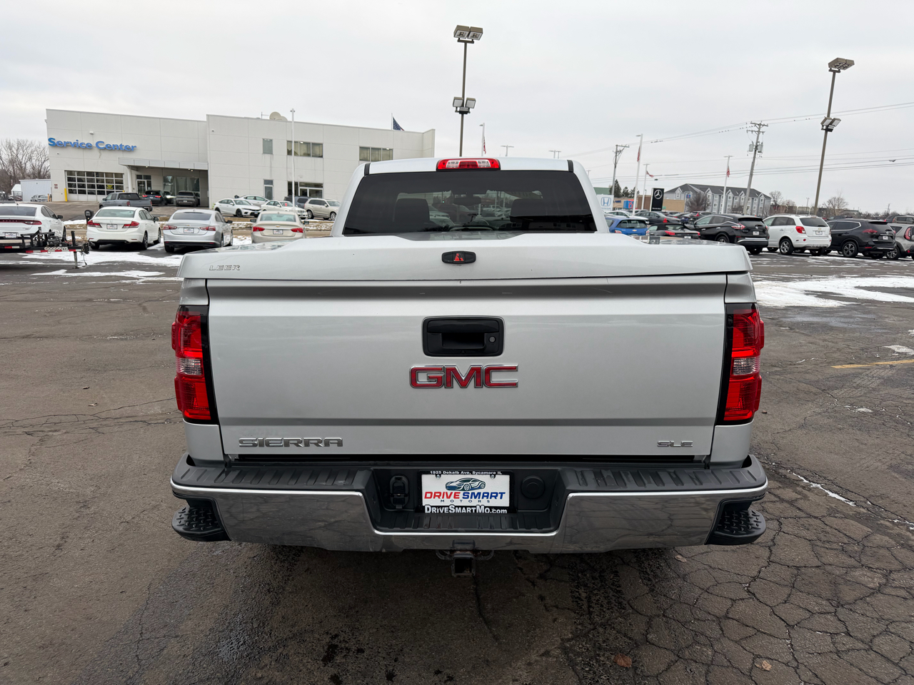 GMC Sierra 1500 SLE Crew Cab Long Box 4WD 2016