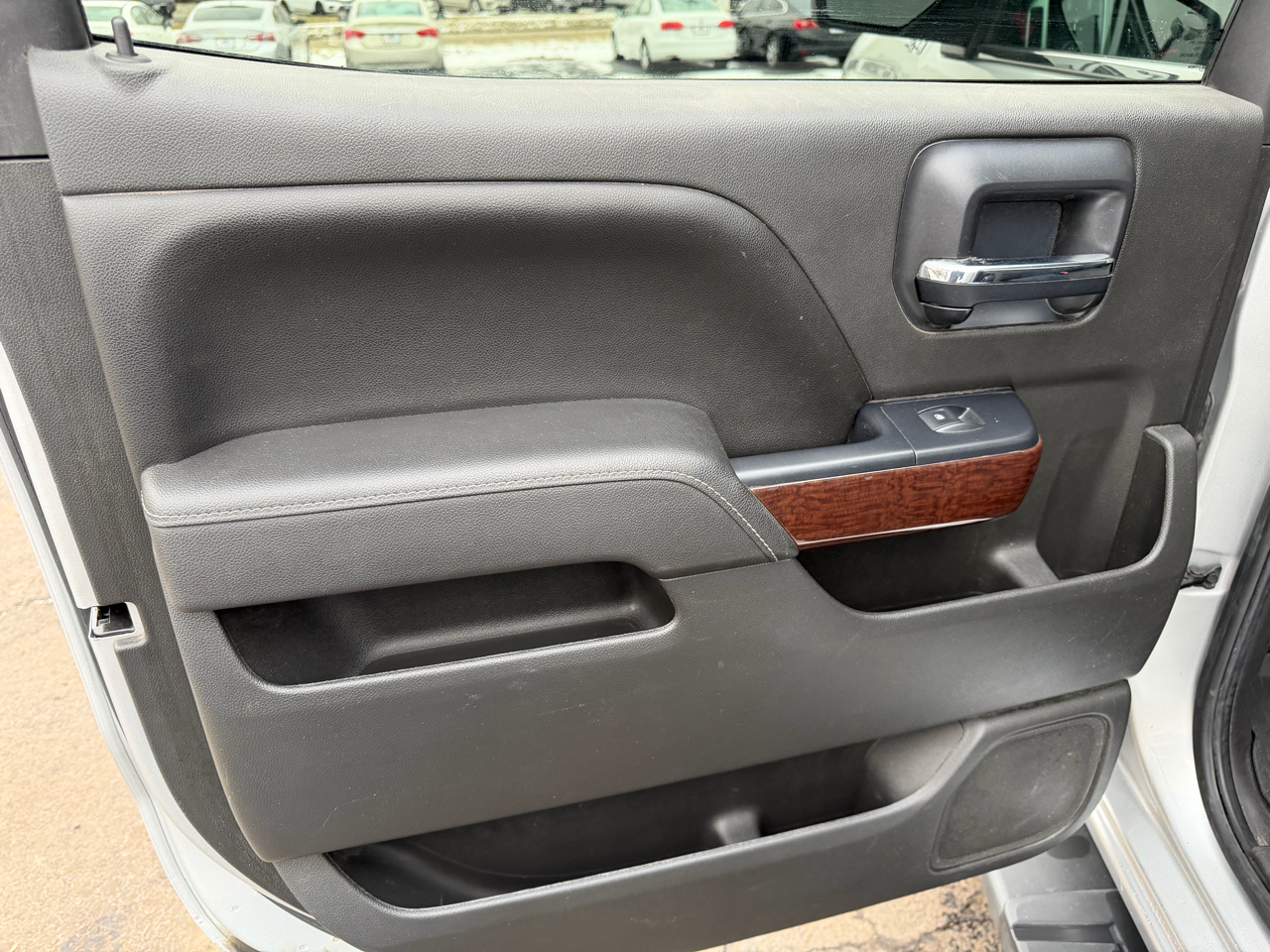 GMC Sierra 1500 SLE Crew Cab Long Box 4WD 2016