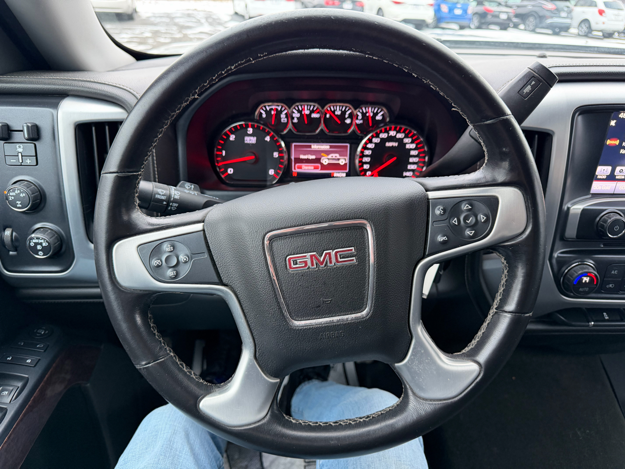 GMC Sierra 1500 SLE Crew Cab Long Box 4WD 2016