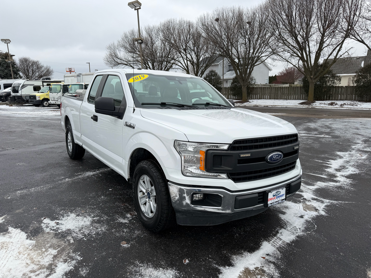 Ford F-150 XL SuperCab 8-ft. 2WD 2019