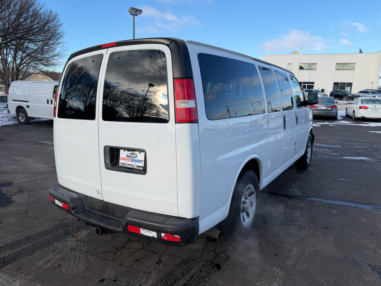 Chevrolet Express LS 1500 AWD 2014