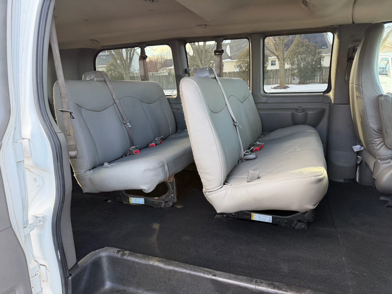 Chevrolet Express LS 1500 AWD 2014